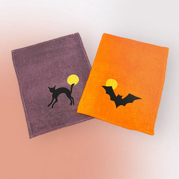 Lot/2 𝑯𝒂𝒏𝒅𝒎𝒂𝒅𝒆 Halloween Hand Towels - Picture 12 of 12
